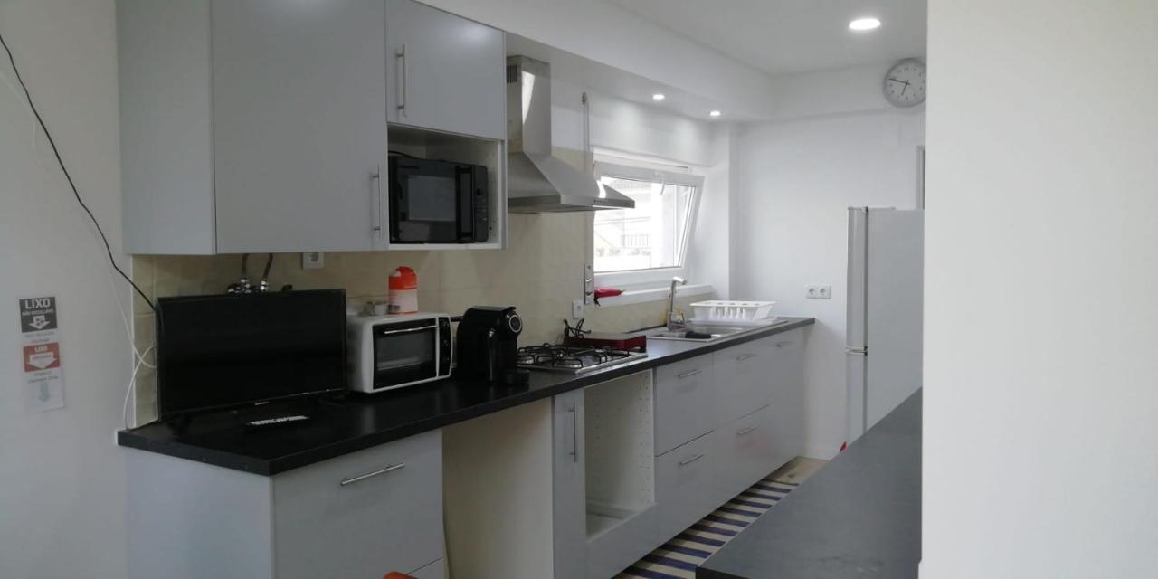 Guesthouse Marialva Park Corroios Esterno foto