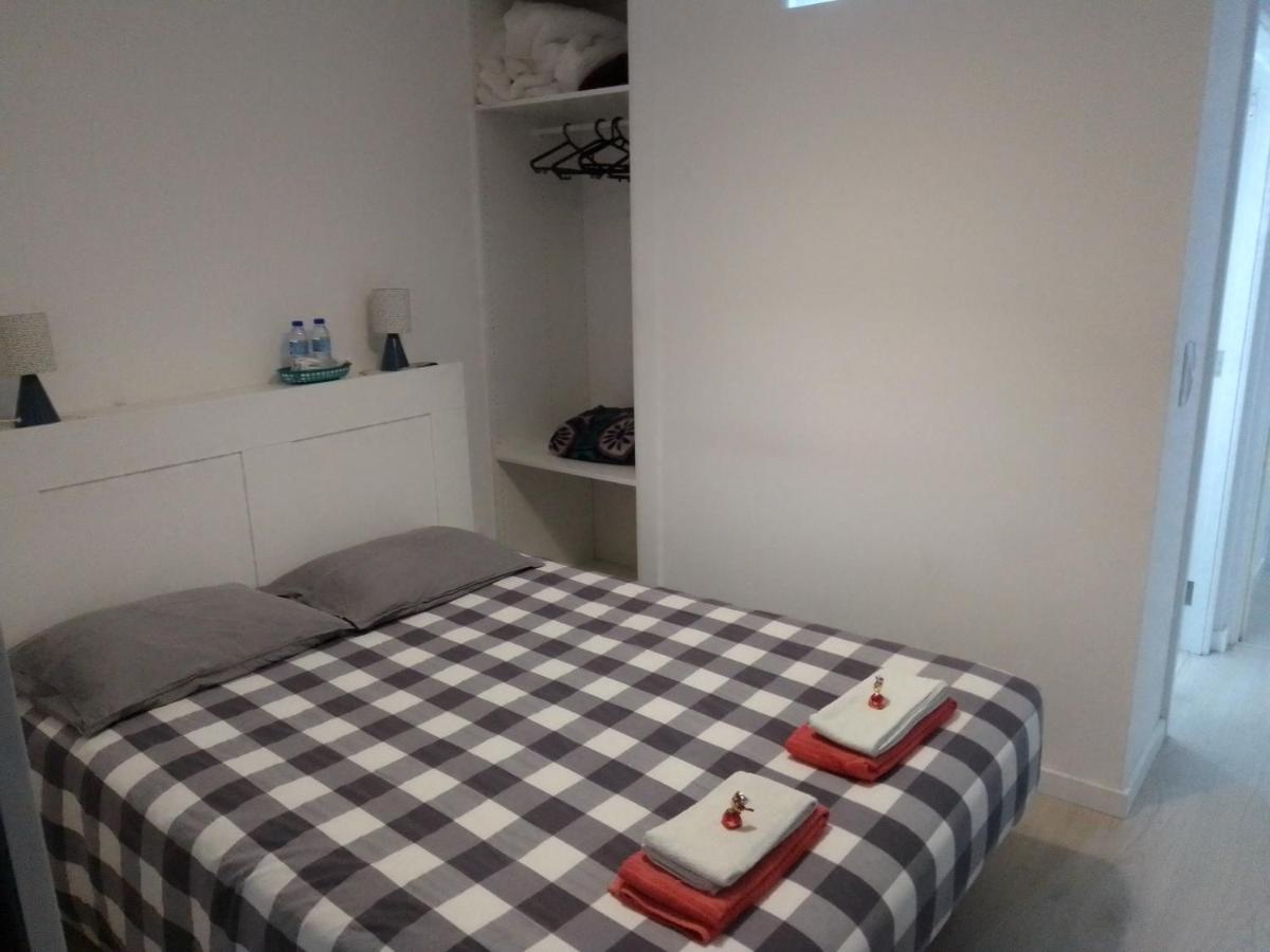 Guesthouse Marialva Park Corroios Esterno foto
