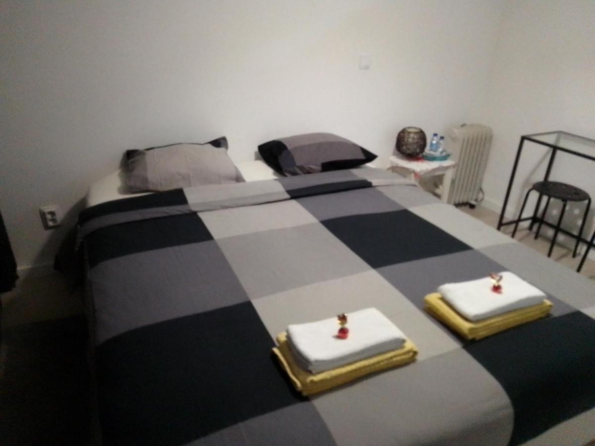 Guesthouse Marialva Park Corroios Esterno foto
