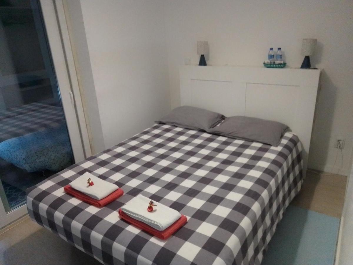 Guesthouse Marialva Park Corroios Esterno foto