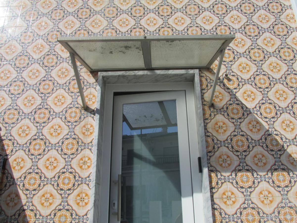 Guesthouse Marialva Park Corroios Esterno foto